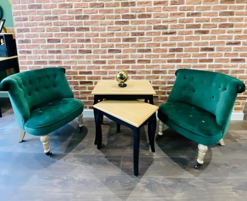 Le Victor Hugo Apartment Rouen Bagian luar foto